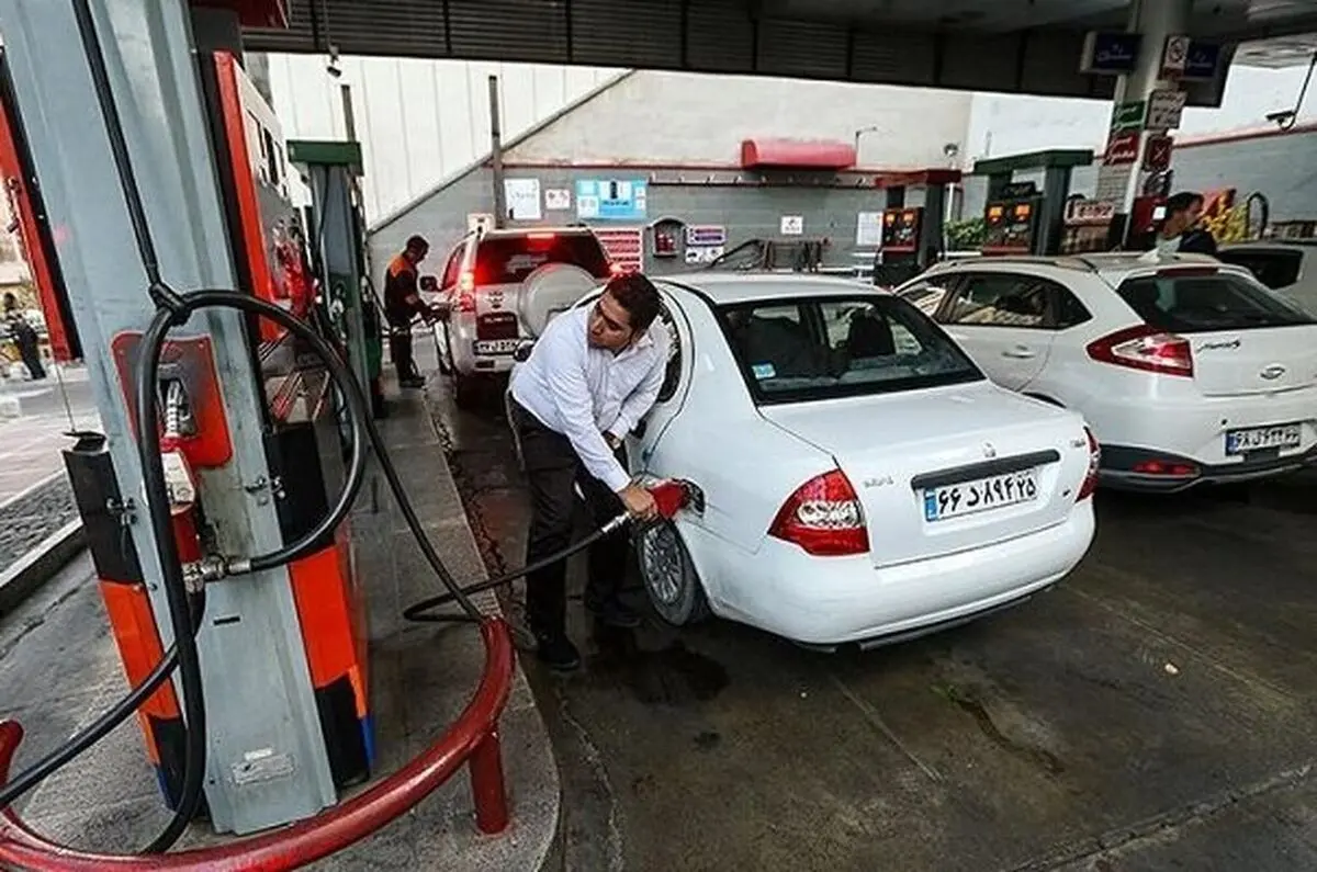کاهش محدودیت سوخت‌گیری در ١٥ جایگاه پر ازدحام تهران اجرا شد