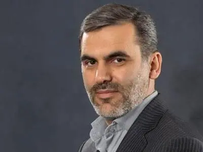 نمایندگان برای حضور در دولت عطش قدرت نداشته باشند/ از بیانیه نمایندگان پس از پیروزی رئیسی، خبر نداشتم و امضا نکردم/ مجلس به عنوان نهاد نظارت بر دولت، باید مراقب کنش‌های خود باشد