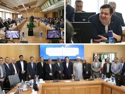 نشست مدیرعامل بانک ملت با فعالان اقتصادی خراسان رضوی