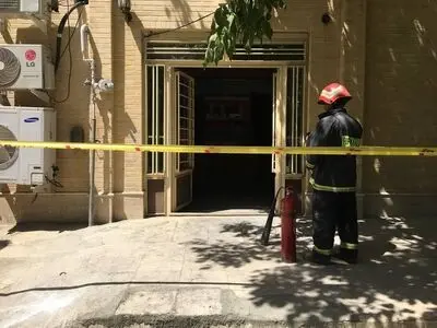 اتصال برق باعث  آتش‌سوزی در شهرداری کرمانشاه شد  