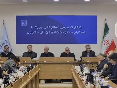 ایثار، یک کنش تاریخی زنده است نه خاطره‌ای متعلق به گذشته/ ایران و اسلام دو ساحت مکمل هویت ملی ما هستند