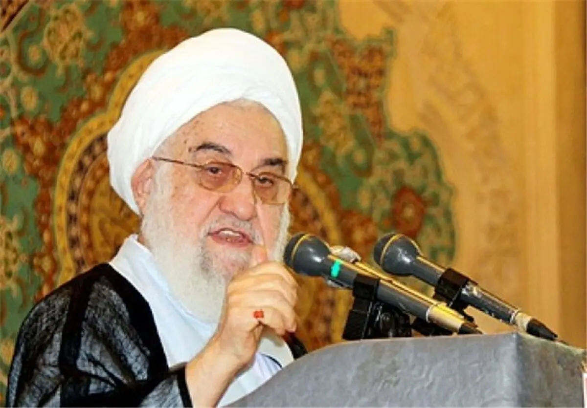 نباید دولت را تضعیف کرد / انتقادها باید سازنده باشد