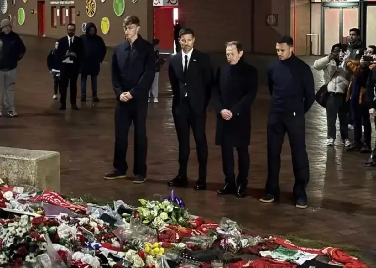 ادای احترام آلونسو و آرنولد به ژوتای فقید در آنفیلد