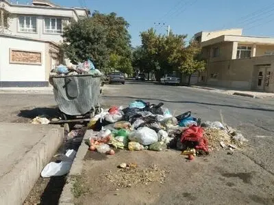  اعتراض کارگران شهرداری با تحریک پیمانکاران زیاده‌خواه در حال انجام است/ کارگران حقوق معوقه ندارند