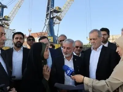 رئیس جمهور از بندر شهید بهشتی چابهار بازدید کرد