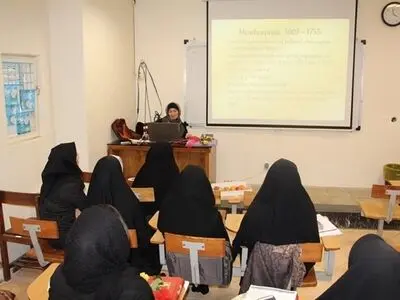 افزایش مشکلات اساتید حق‌التدریس/ اعتراض به اخراج و جایگزینی جوانترها منتهی می‌شود/ امکان داشتن شغل دوم را نداریم