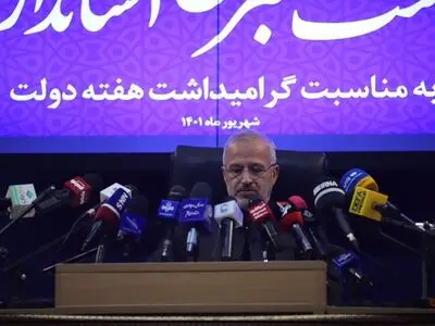 استاندار قم: راهی جز اصلاح امور نداریم/ مانعی برای حضور سلایق سیاسی مختلف در انتخابات سال بعد نیست