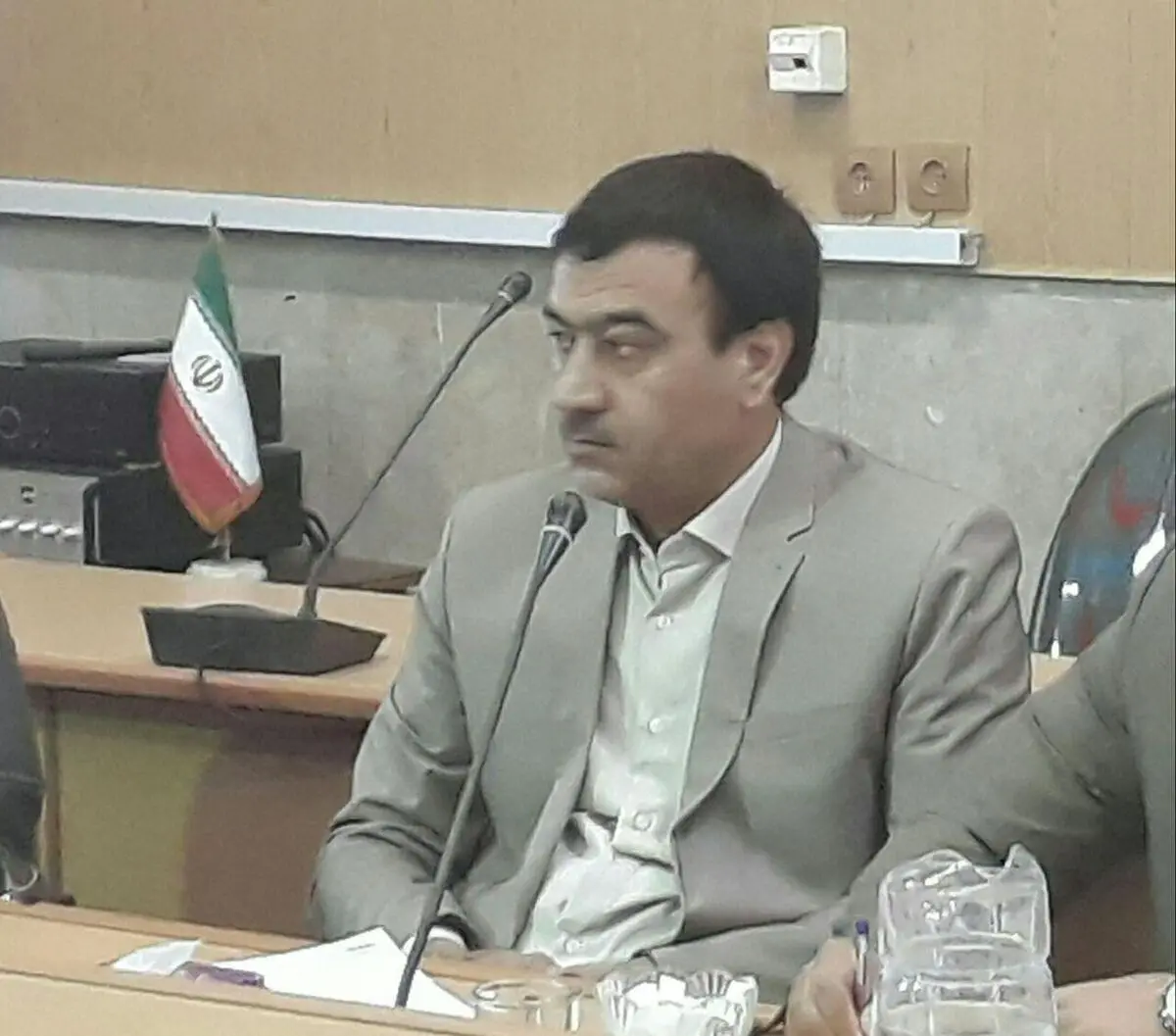 تاکنون تصمیمی در‌باره شهردار کرمانشاه نگرفتیم