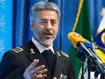 نیروی دریایی در دوران دفاع مقدس نقش کلیدی در پایداری اقتصاد کشور داشت