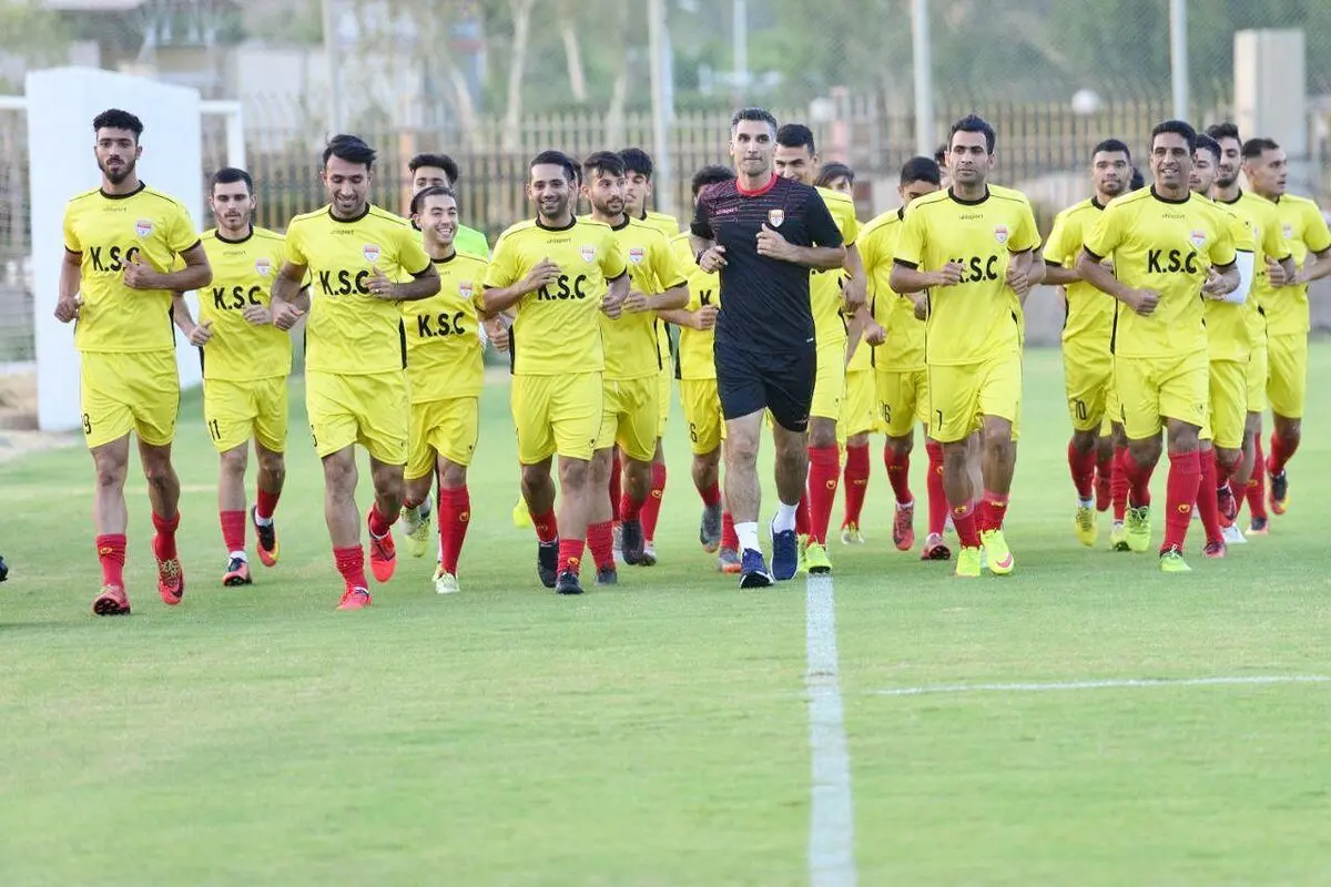 تمرینات فولاد با نکونام آغاز شد