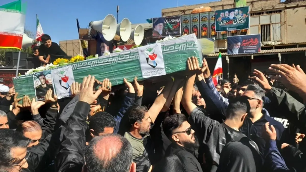 تشییع ۱۱ شهید حملات صهیونی امریکایی امروز در تبریز+ اسامی شهدا