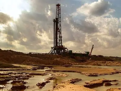 کشف مخازن جدید نفتی و گازی در جنوب غرب کشور/ برنامه های اکتشاف در مناطق مرزی 