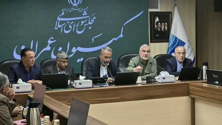 تعیین ساز وکار تخصیص حداقل ۲ میلیون تن قیر رایگان در کمیسیون عمران مجلس