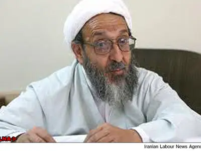 واکنش تندروها مقابل فسادهای زنجانی و خاوری سکوت است