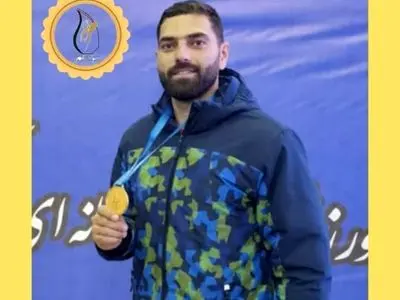 عنوان قهرمانی میل سنگین جهان در دستان ورزشکار استان مرکزی / عباس مفخم بر سکوی نخست ایستاد