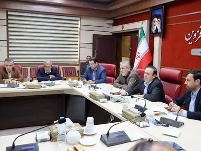 انعقاد تفاهم‌نامه ساخت ۲۰ مدرسه توسط خیرین در قزوین