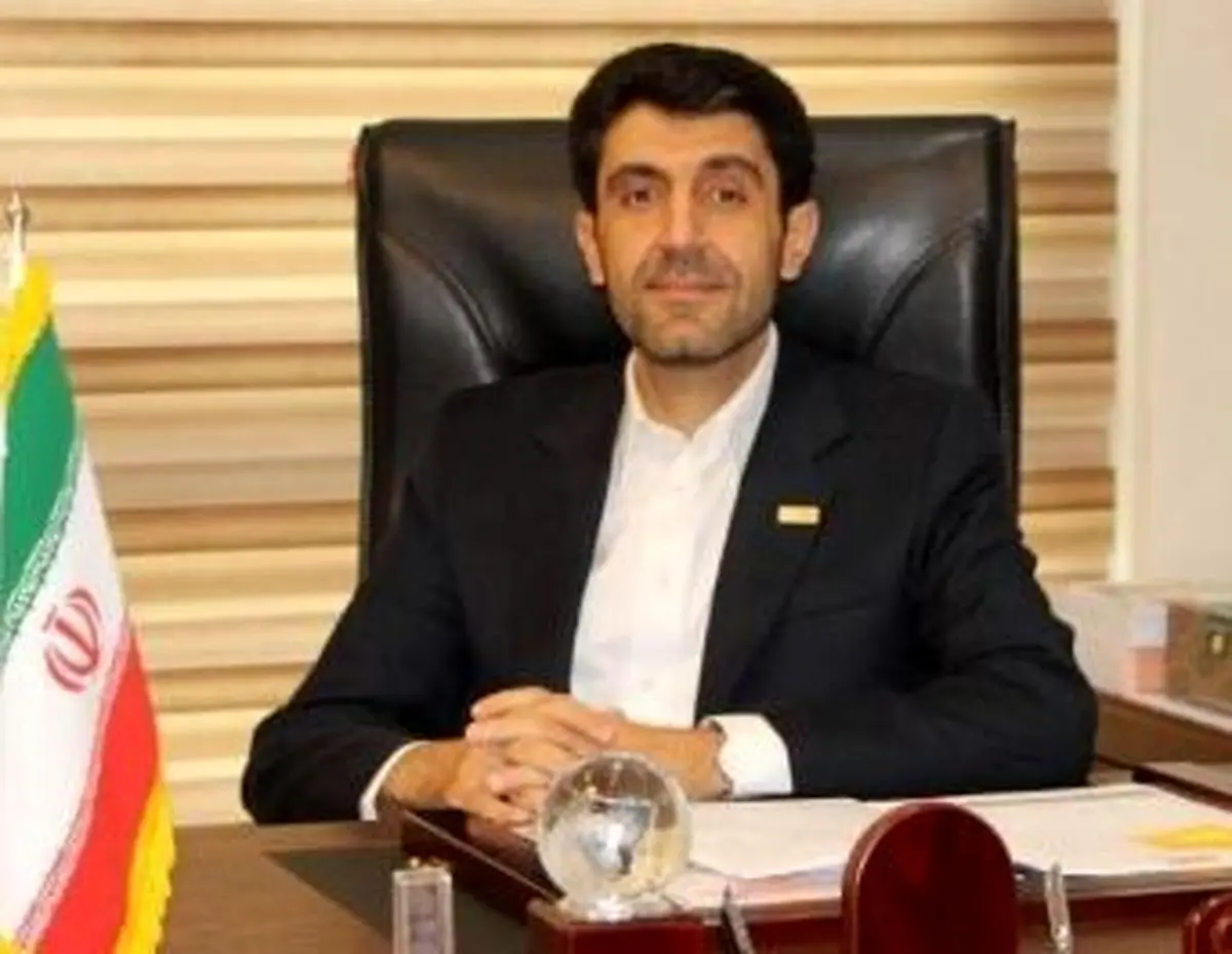 تقدیر مدیرعامل گهرزمین از بهترین فوتسالیست آسیا