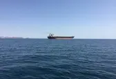 هیچ گونه کمکی به نفتکش حادثه دیده ایرانی در دریای سرخ نشده است/ نفتکش تغییر مسیر می‌دهد