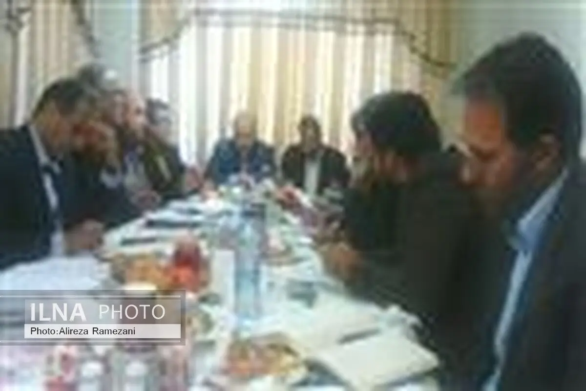 دیدار مدیرکل دامپزشکی استان مرکزی با مجمع نمایندگان استان مرکزی