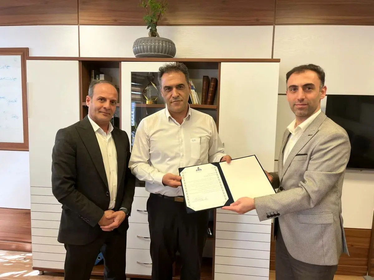 تقدیر از مدیرعامل پتروشیمی ایلام به پاس خدمترسانی به زائران حسینی