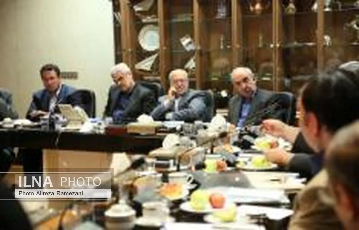 ضرورت تربیت مدیرانی در کلاس جهانی و طراحی سیستم های ارزیابی دقیق