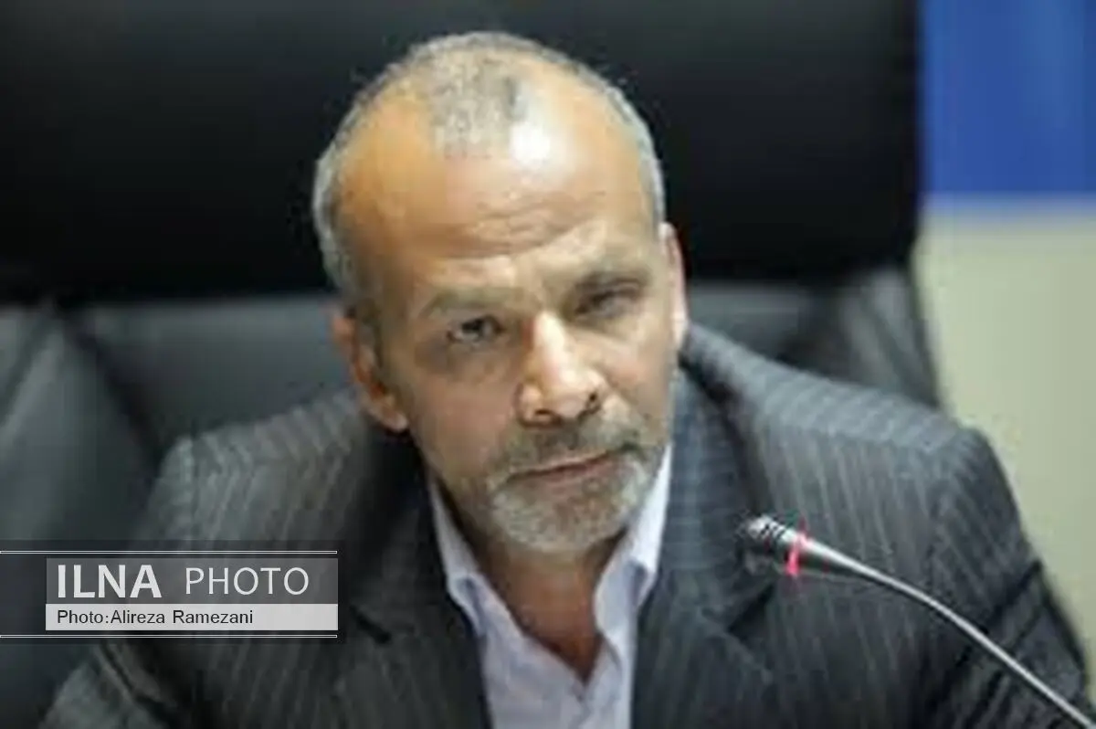 خیلی از مشکلات به دلیل اشتباهات دولت قبل روی زمین مانده است