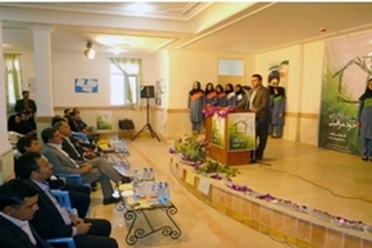ویژه برنامه‌های هفته سلامت در مدارس لرستان شروع شد