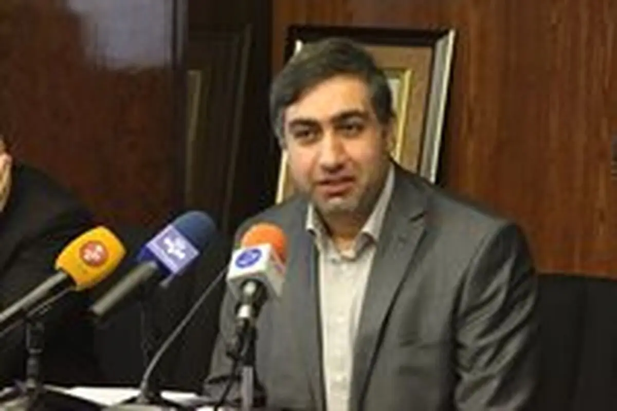 کاهش 4.5 درصدی تلفات شبکه توزیع برق/ صرفه‌جویی 4 هزار مگاواتی در مصرف برق کشور