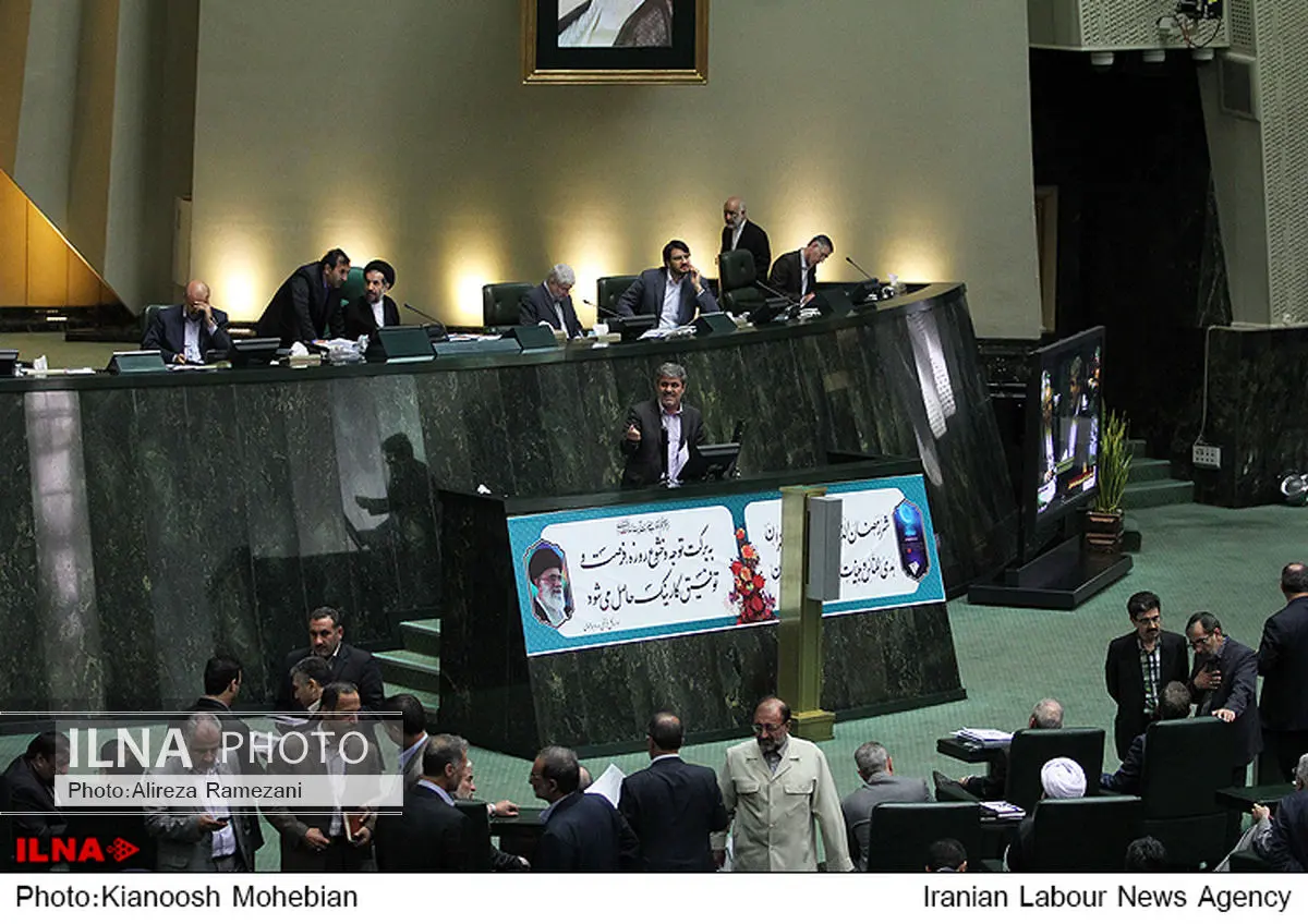 فانی؛ شومن و خالیبند نیست/ این استیضاح سرپوش گذاشتن بر مشکلات است