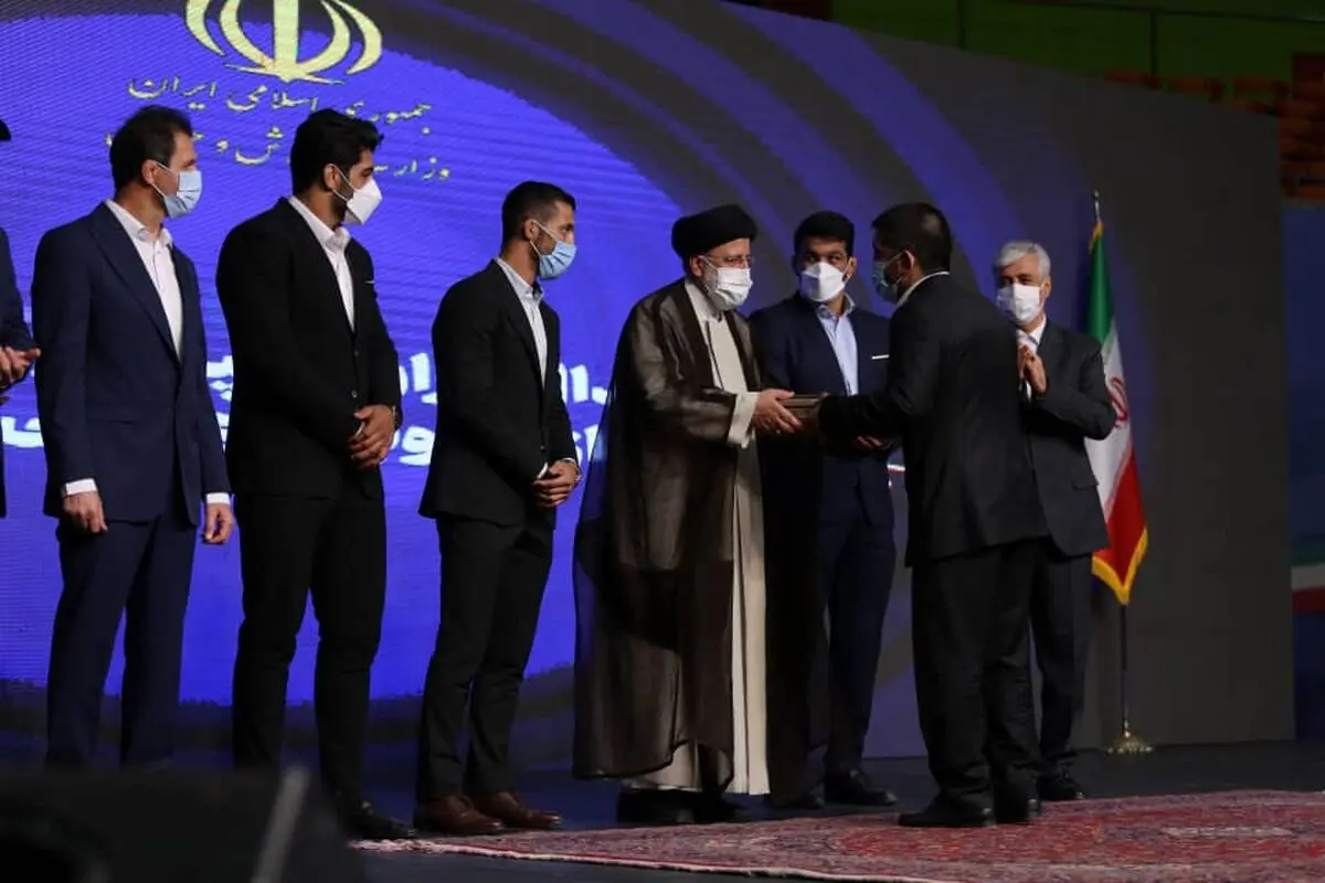 گرایی: باعث خوشحالی است که رییس‌جمهوری تا به این اندازه پیگیر ورزش هستند