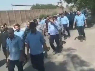 ادامه اعتراض کارگران گروه ملی فولاد ایران 