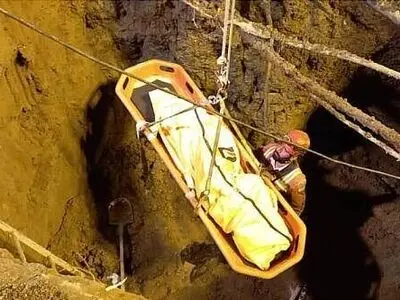 مرگ دو کارگر در شرف آباد کرمان بر اثر ریزش تونل فاضلاب