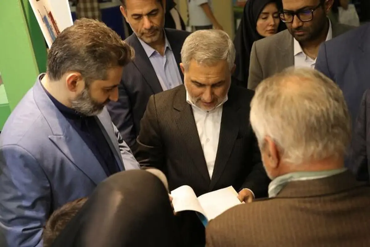  کتاب یکی از مهمترین دلایل پایایی تمدن‌ها است