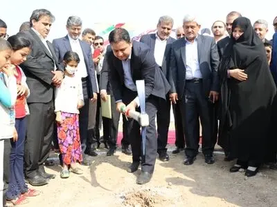 کلنگ زنی مدرسه ۶ کلاسه در شهر شیبانِ باوی