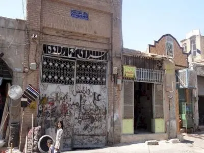 وضعیت تملک سرای تاریخی معمارزاده سبزوار مشخص می‌شود