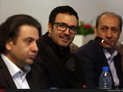 مراسم رونمایی از آلبوم می فهممت با صدای محمد رضا فروتن