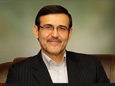 تیم اقتصادی دولت قوی نیست / آقای روحانی علیکم به جهانگیری!