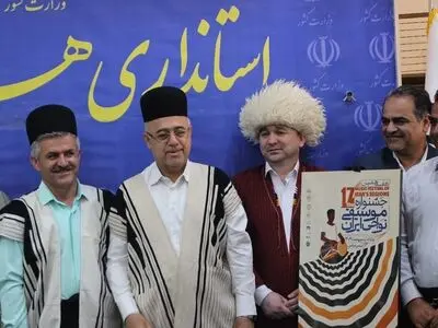 آیین رونمایی از پوستر جشنواره ملی موسیقی نواحی ایران در بندرعباس +فیلم
