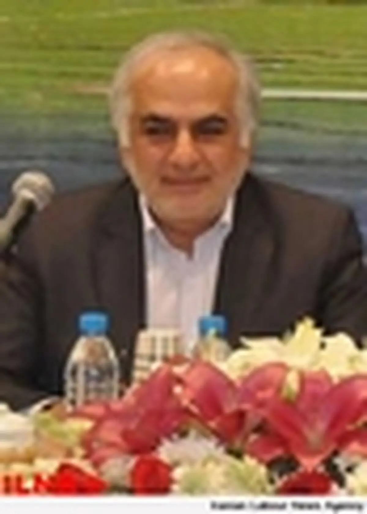 مدیران در بودجه ۹۳ به منابع و اعتبارات دولتی بسنده نکنند