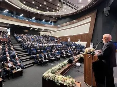 تحقق ۸۵ جهش عمرانی و افتتاح ۴۵ تقاطع در ۴۵ ماه/ پروژه‌های اولویت‌دار تابستان و آمادگی برای پاییز پربارش