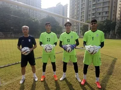 تمرین پرنشاط نوجوانان در محل جدید