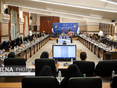 نشست خبری رئیس و اعضای هیات مدیره دوره سوم خانۀ مطبوعات استان قزوین