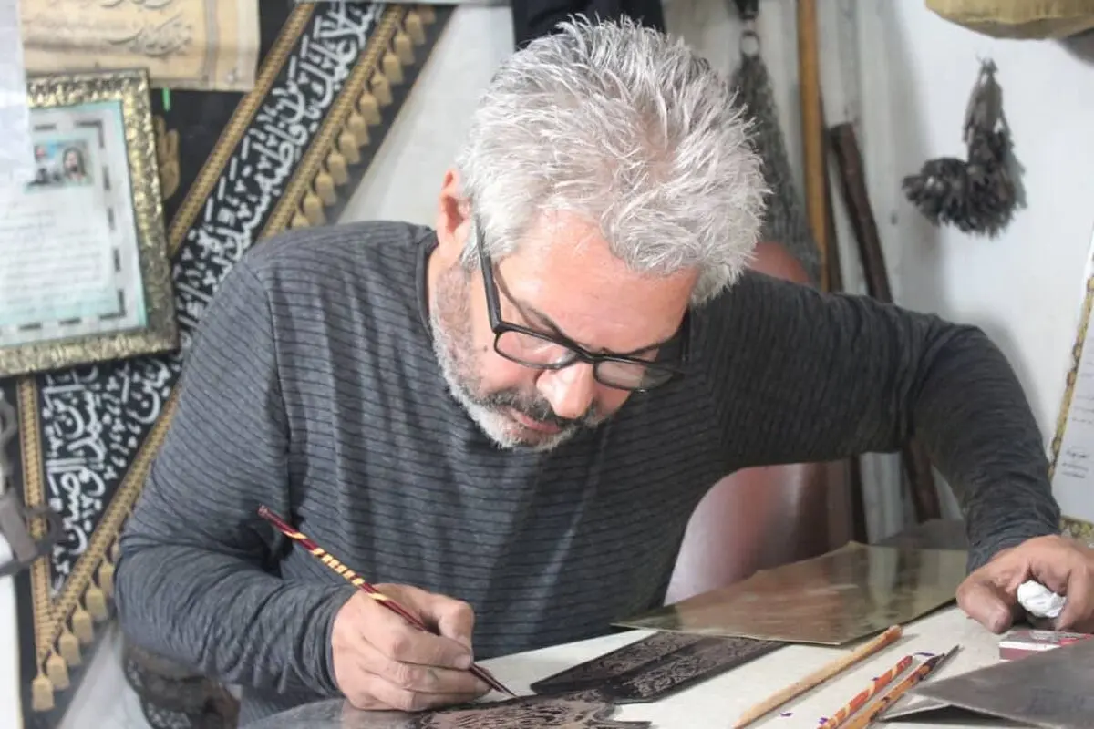 «زخمه بر فولاد» به شبکه مستند رسید