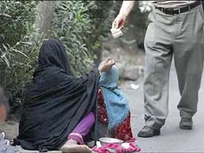 NGOها متکدیان سطح شهر کرمانشاه را جمع‌آوری می‌کنند