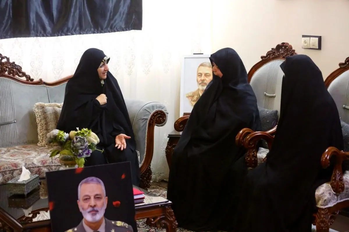 تجربه زیسته‌ امیر موسوی و فرماندهان نیروهای مسلح باید روایت شود