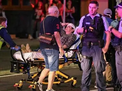 10 قتلى في احتفال يهودي.. ماذا يجري في شاطئ بوندي الأسترالي؟