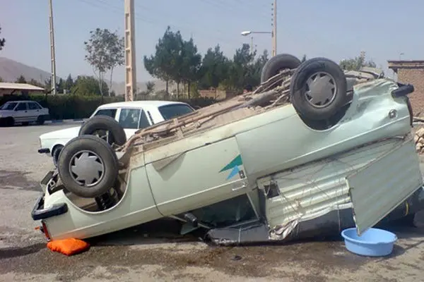 واژگونی وانت در محور کرمانشاه به کامیاران یک فوتی بر جا گذاشت