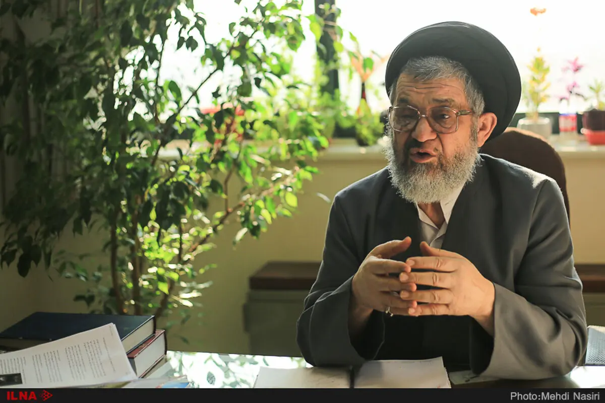 وحدت و انسجام نباید فقط در شعر و شعار باشد/ امثال میثم مطیعی ببیند می‌توانند یک آموزشگاه با افکار مختلف را اداره کنند