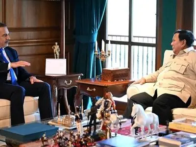 فیدان با رئیس جمهور اندونزی دیدار کرد