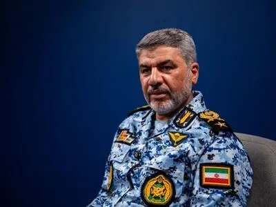 الجيش الإيراني: سنكشف عن معدات هجومية ودفاعية جديدة في الوقت المناسب
